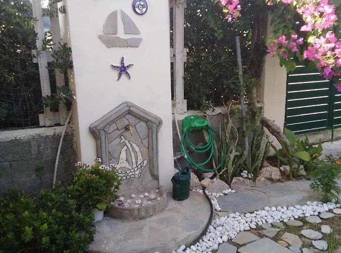 Tatil Evi Arhontiko Kastelorizia *